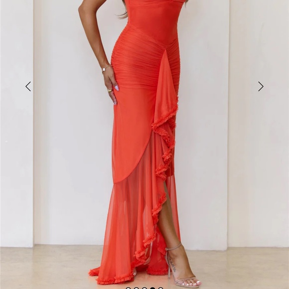 Hello Molly Dress - Picture 2 of 4